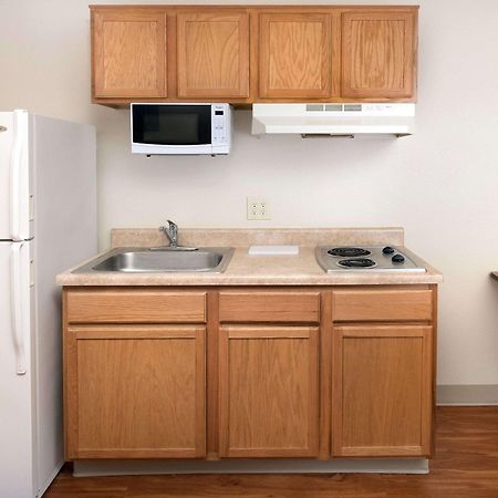Extended Stay America - Select Suites Indianapolis - بلينفيلد المظهر الخارجي الصورة