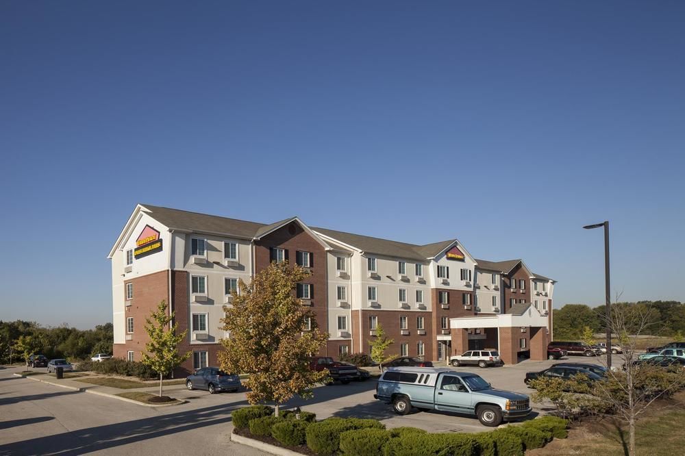 Extended Stay America - Select Suites Indianapolis - بلينفيلد المظهر الخارجي الصورة