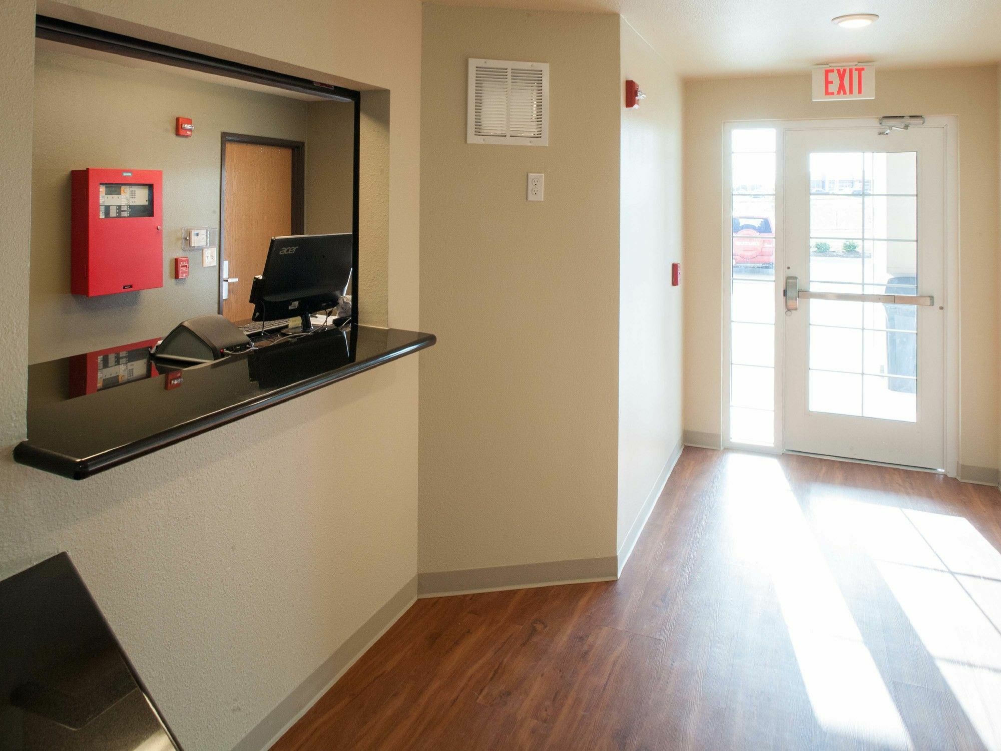 Extended Stay America - Select Suites Indianapolis - بلينفيلد المظهر الخارجي الصورة